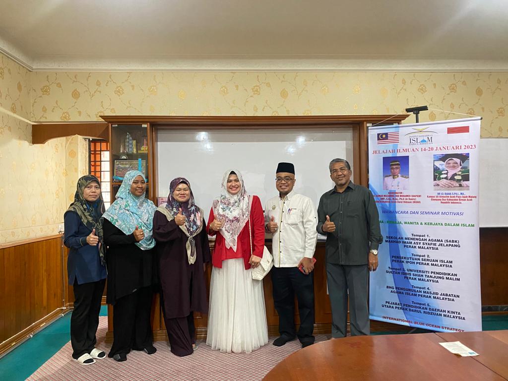 Dosen Kampus IAI Almuslim Aceh Isi Seminar di Perak Malaysia