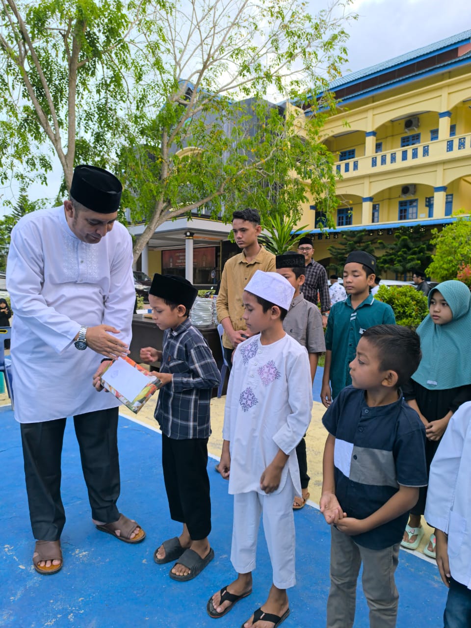 Buka Puasa Bersama Civitas Akademika IAI Almuslim Aceh 2024